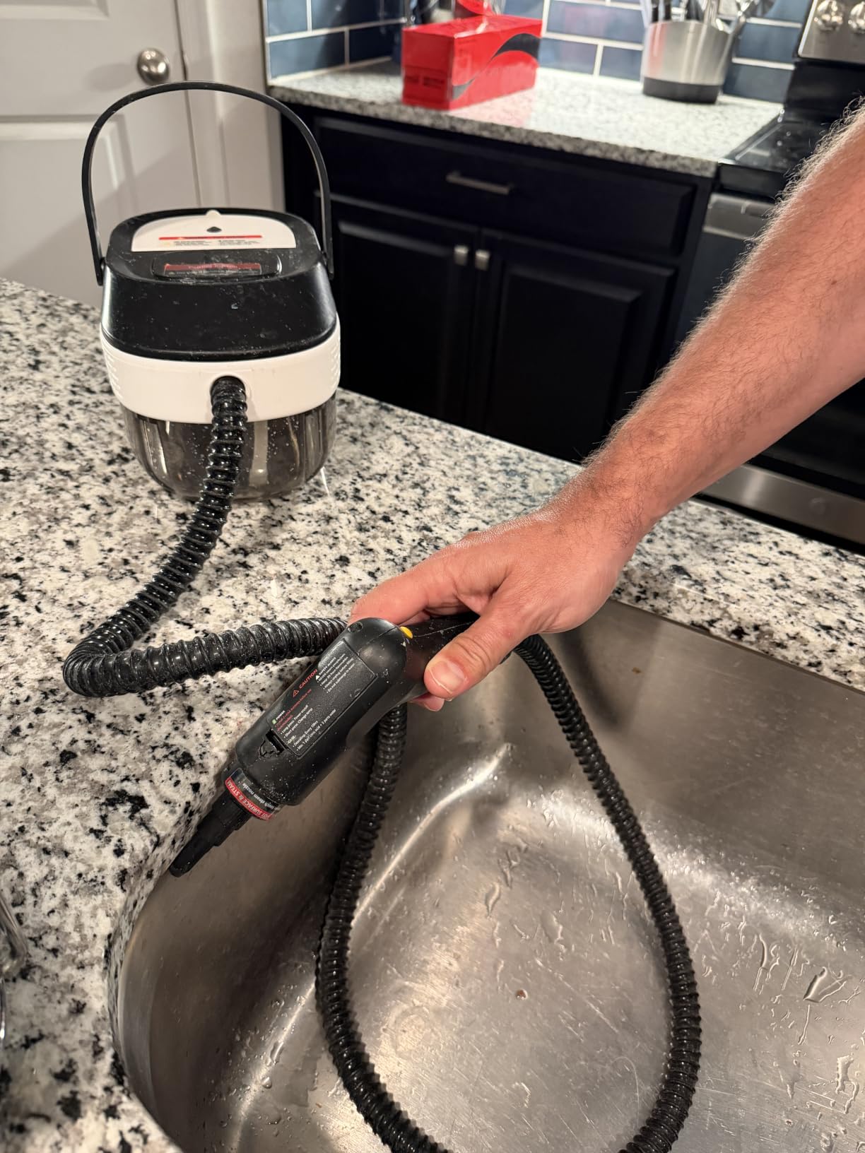 Granarbol Steam Cleaner, 2500W 1.6L Handheld Steamer for Home Car Cleaning customer photo 2