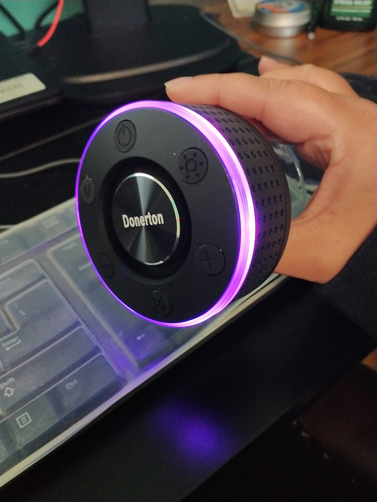 2026 Outdoor Bluetooth BT5.4 Speaker: 75W Loud Sound, IPX7 Waterproof with 40H Playtime, Bass, 6000mAh Portable Wireless Speakers with RBG Light Show for House, Party, Projector, Beach (Black) customer photo 2