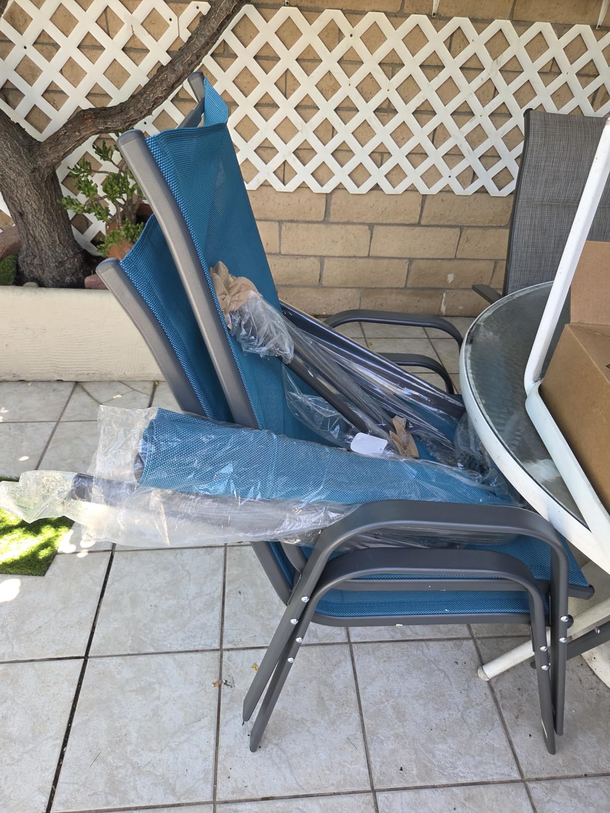 JEAREY Patio Dining Chairs Set of 6, Stackable Outdoor Chairs, Coffee customer photo 1