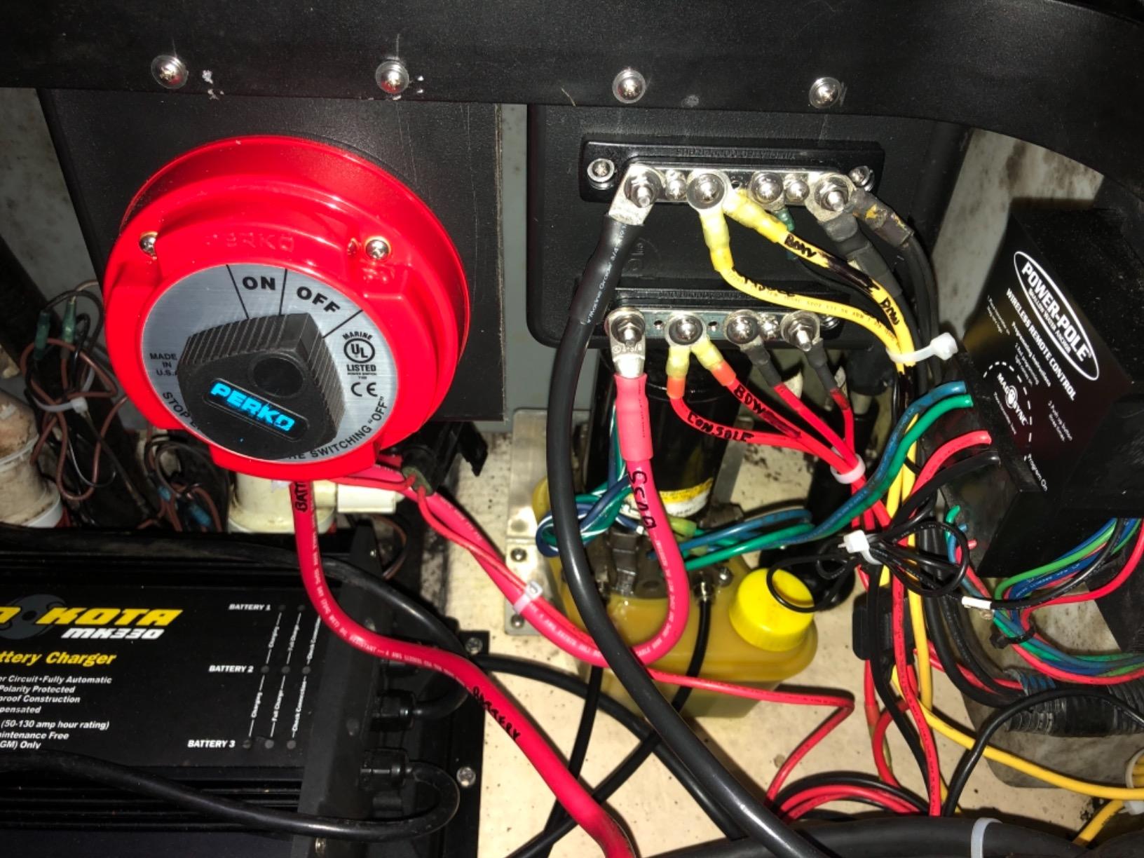 Perko 9601DP Battery Disconnect Switch, Red customer photo 1