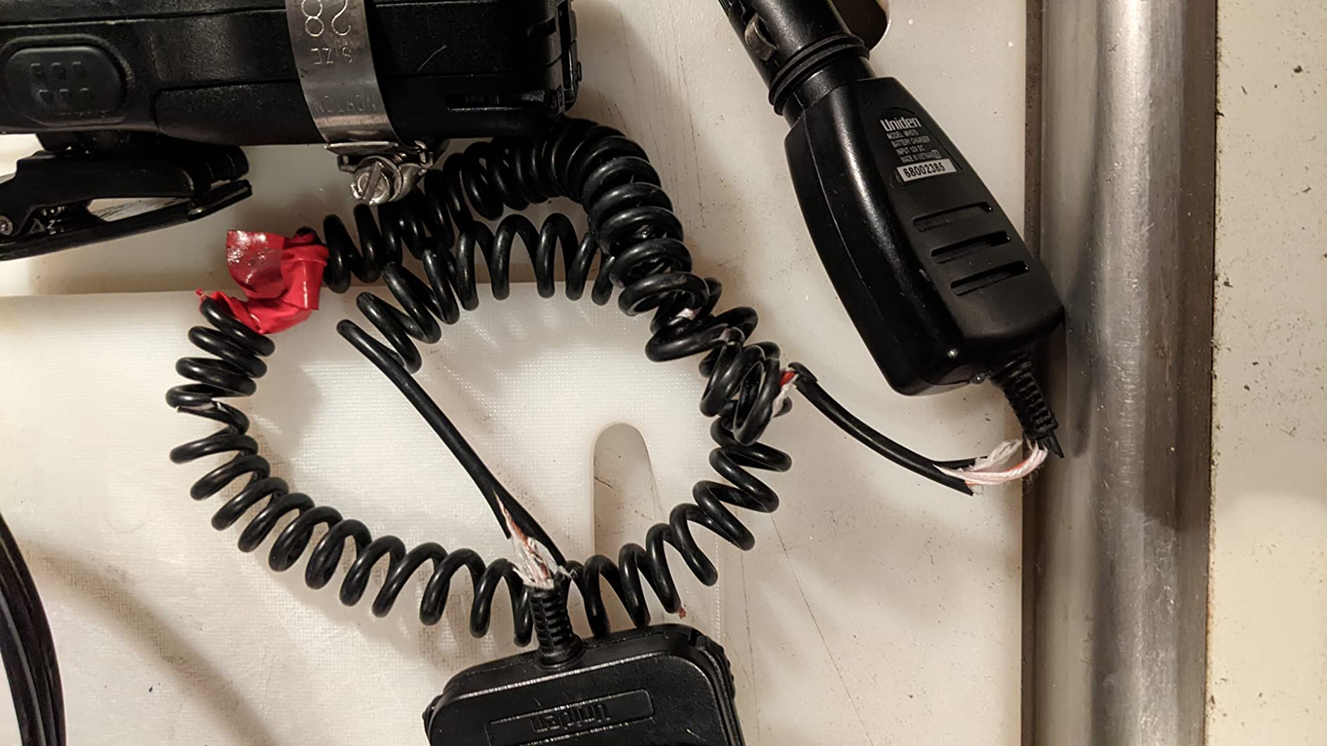 Uniden MHS75 Waterproof Handheld 2-Way VHF Marine Radio, Submersible, Selectable 1/2.5/5 Watt Transmit Power. All USA/International and Canadian Marine Channels. customer photo 1