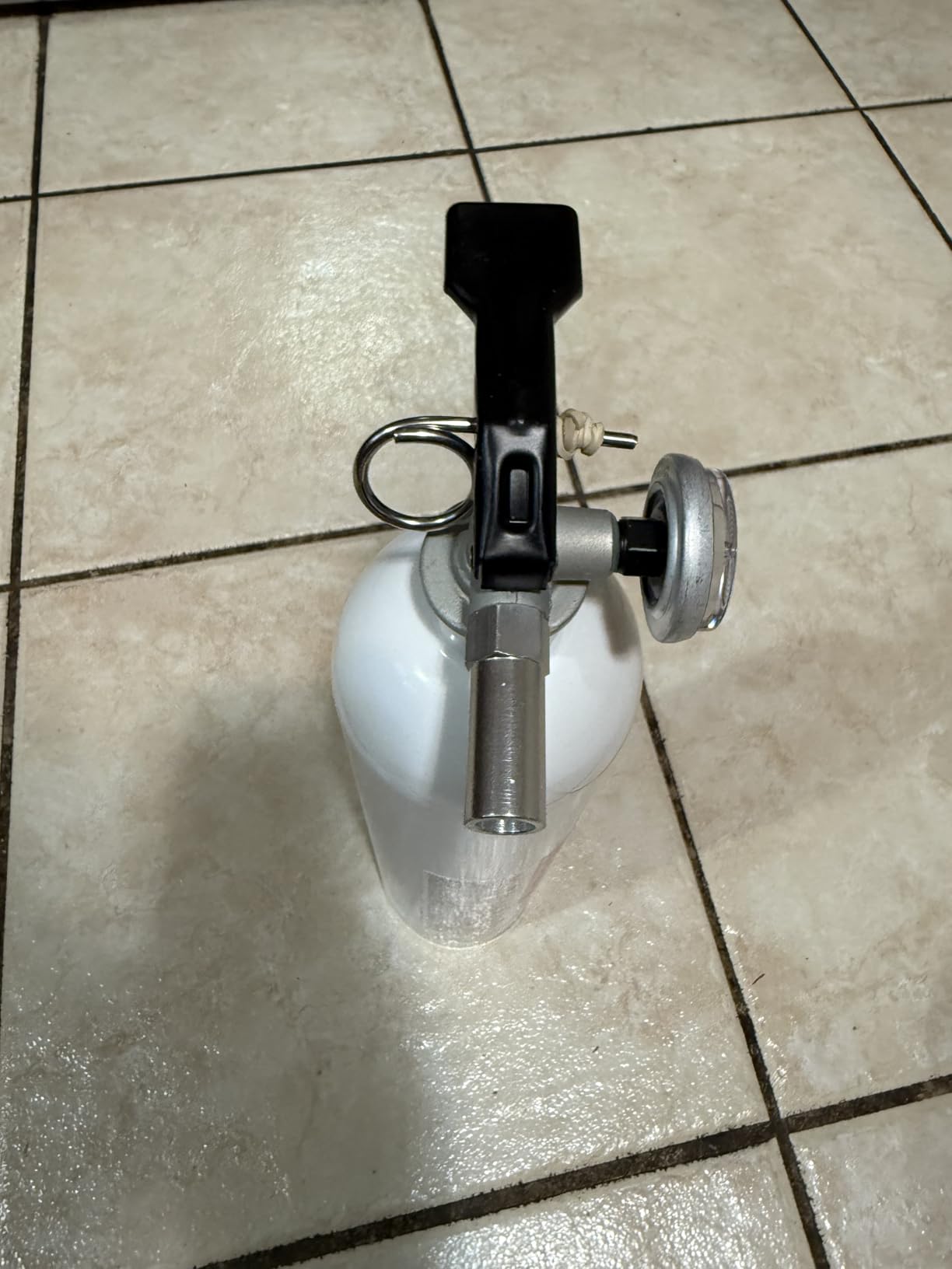 First Alert Fire Extinguisher, Marine Use customer photo 2