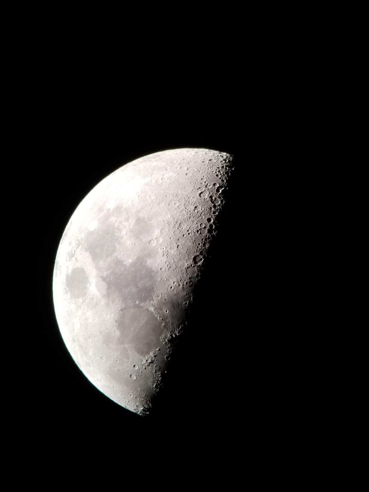 Celestron X-Cel LX 12mm Telescope Eyepiece for Moon & Deep-Sky Detail customer photo 1