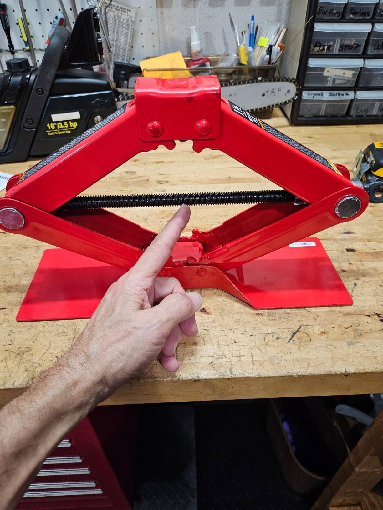 BIG RED Scissor Car Jack, 1.5 Ton (3000lbs) Steel Scissor Lift Jack Car Kit customer photo 2