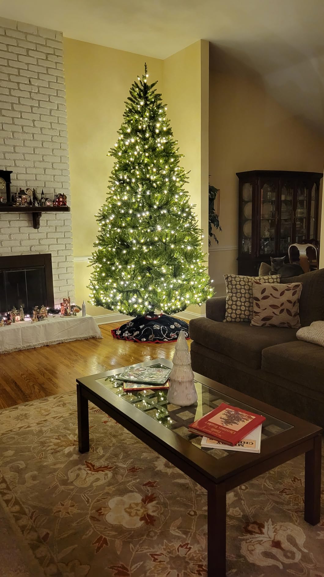 National Tree Company 7.5ft Pre-Lit Dunhill Fir Artificial Christmas Tree customer photo 2