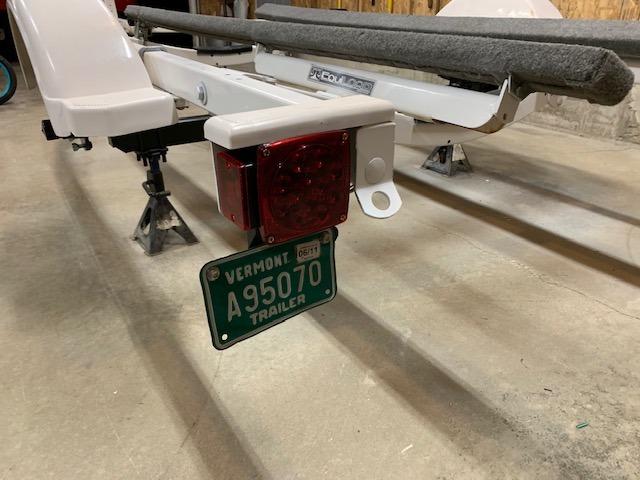 MAXXHAUL 70205 Trailer Light Kit - 12V All LED, Left and Right Waterproof Submersible for Trailers, Boat Trailer Truck Marine Camper RV Snowmobile, Red customer photo 1