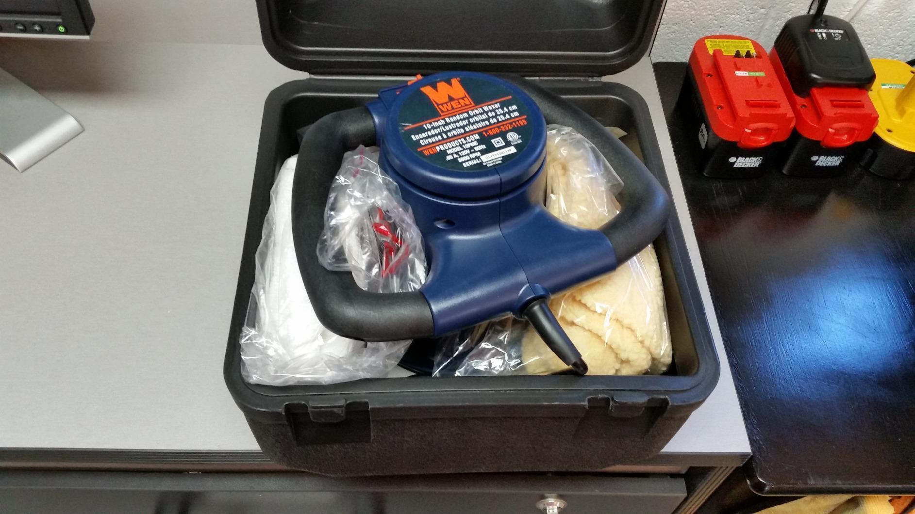 WEN 10PMC 10-Inch Waxer/Polisher in Case with Extra Bonnets customer photo 2
