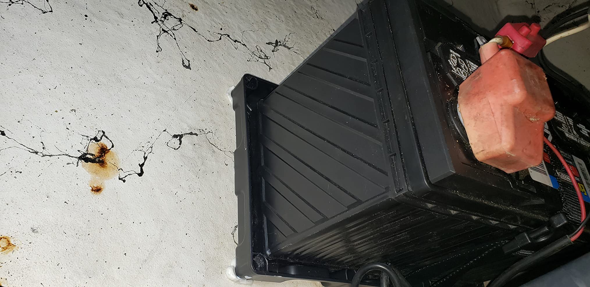 NOCO BT31S Group 31 Heavy-Duty Battery Tray for Marine, RV, Camper and Trailer Batteries customer photo 2