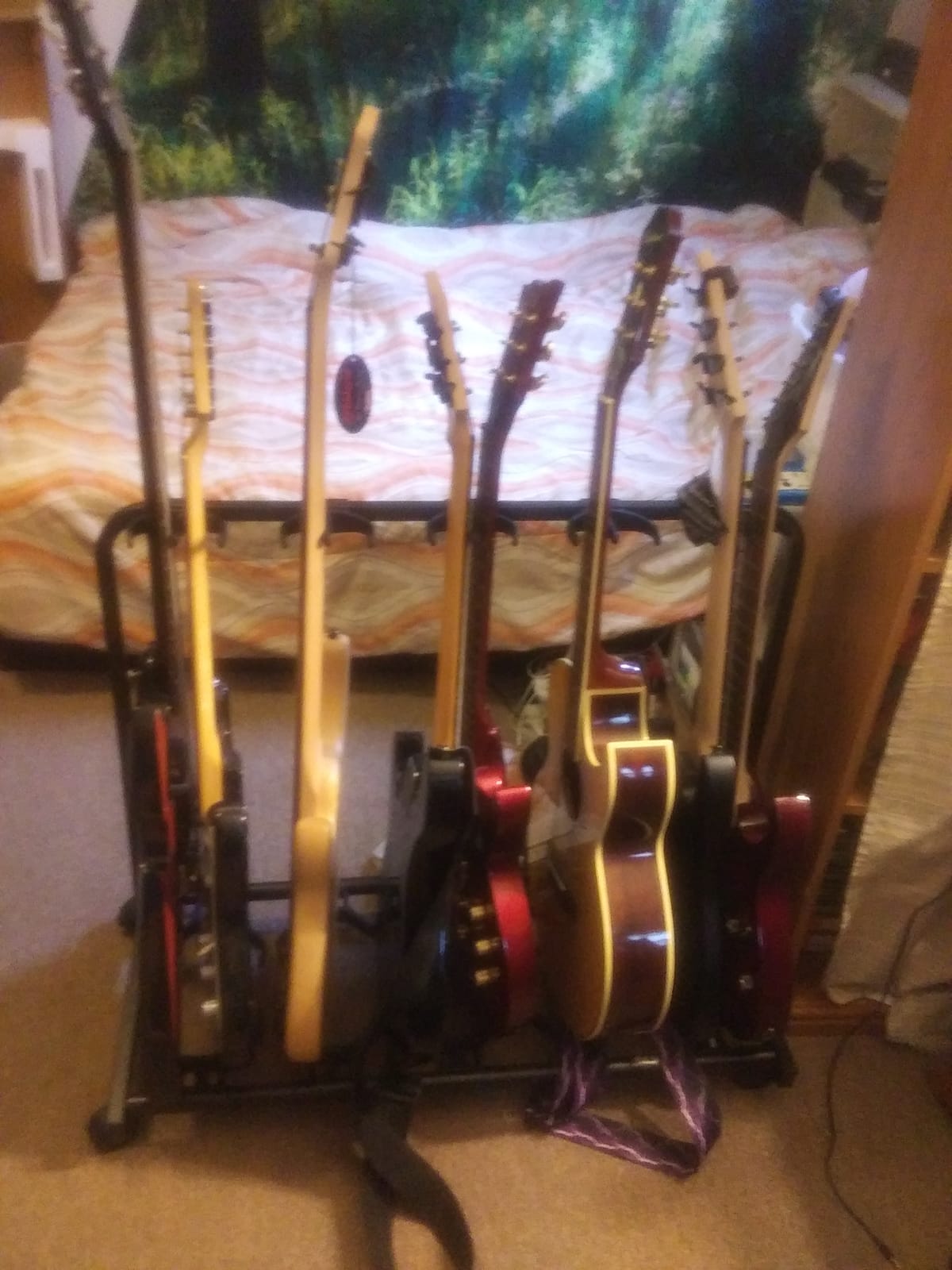 5 Guitar Rack Stand Rolling Cart with Rubber Dividers Stage or Studio - ASC customer photo 1