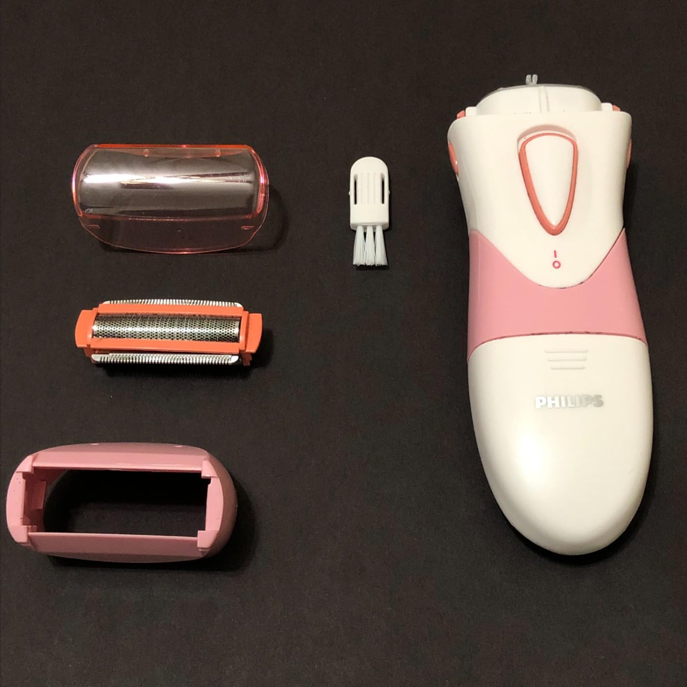 Philips SatinShave Essential Women’s Wet & Dry Electric Shaver for Legs & Body, Cordless, with Hypoallergenic Foil, HP6306/50 customer photo 1