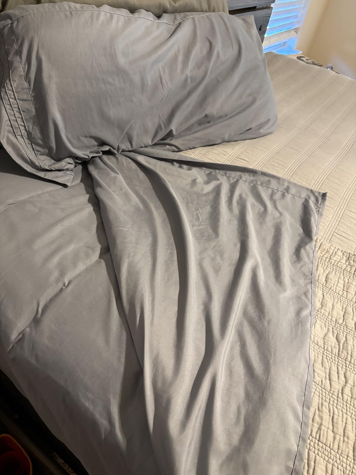 Mellanni Iconic 4-Piece Bed Sheet Set, 16