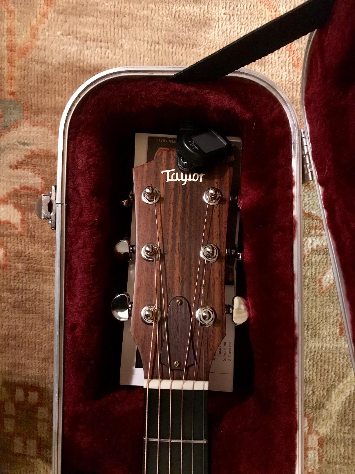 Donner Guitar Tuner Clip on-Accurate Chromatic,Acoustic Guitar Bass Violin Ukulele Tuner DT-2 customer photo 2