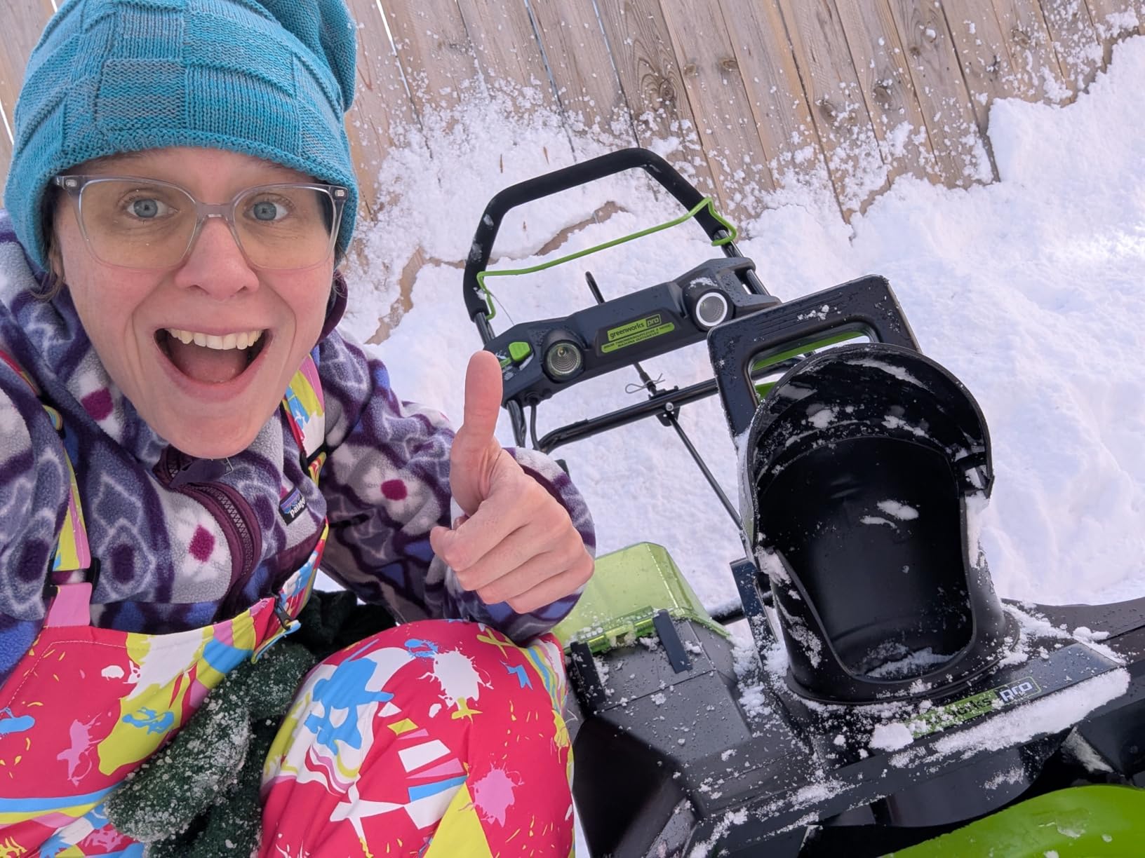 Greenworks 80V (75+ Compatible Tools) 20” Brushless Cordless Snow Blower, 2.0Ah Battery and Charger Included customer photo 2
