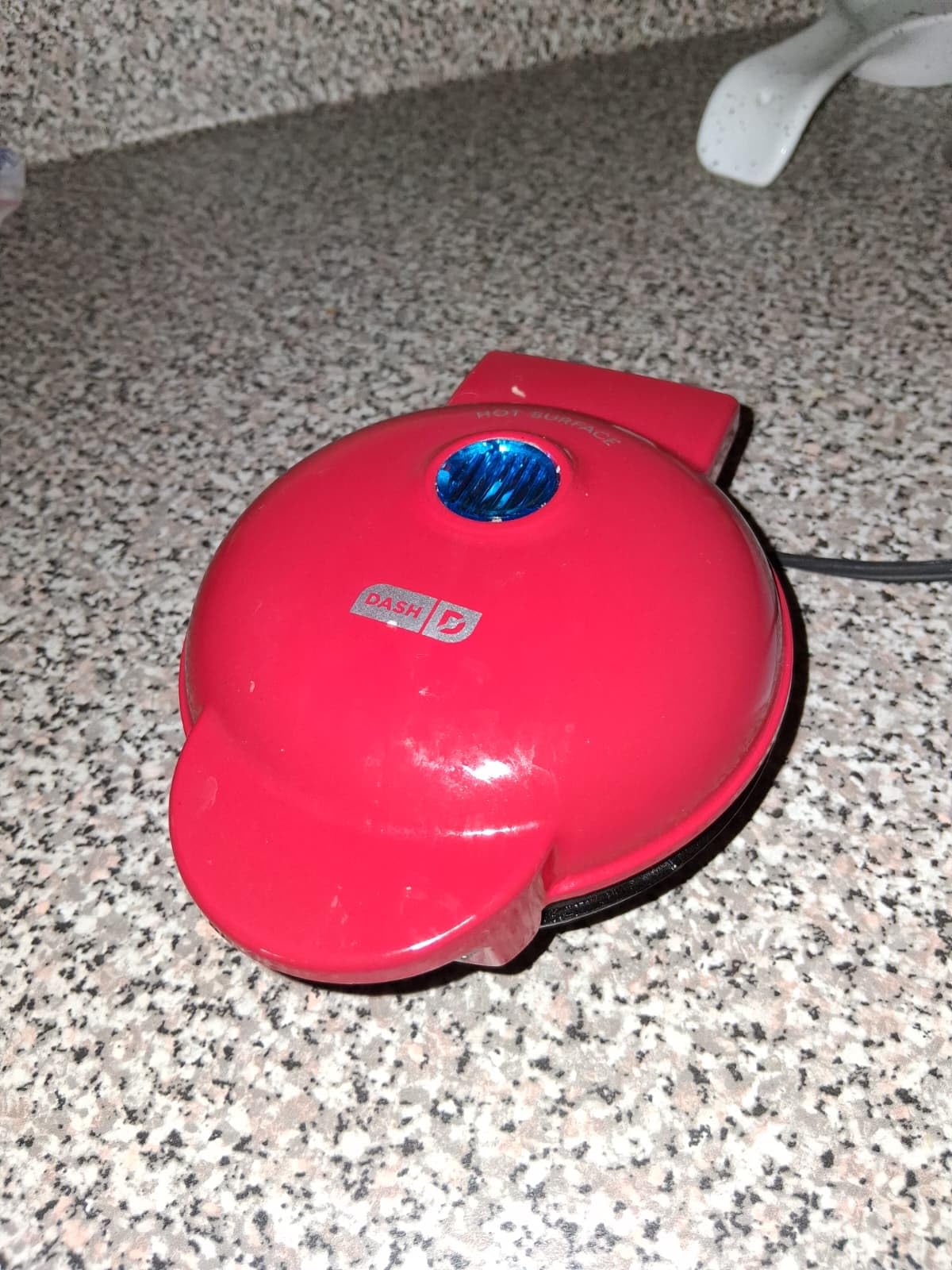 Dash Mini Waffle Maker, 4-Inch Nonstick Cooking Surface, Red customer photo 2