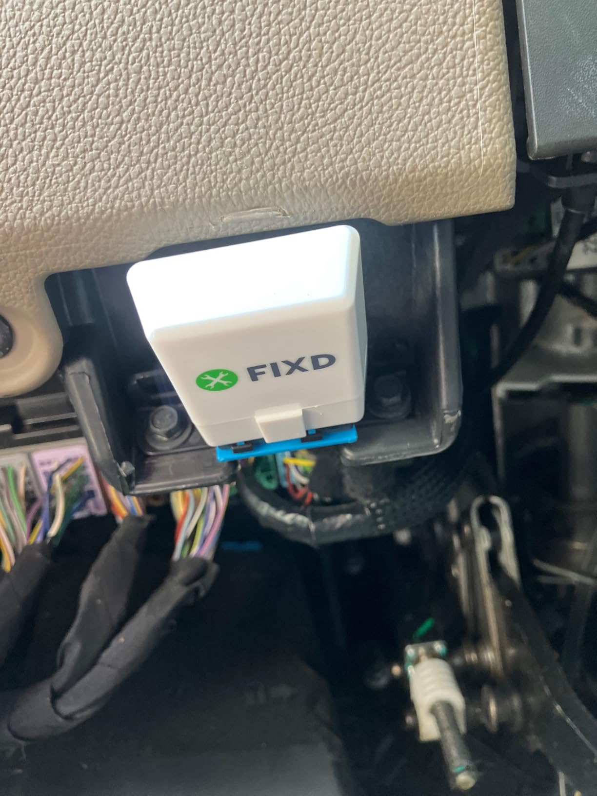 FIXD Bluetooth OBD2 Scanner - Car Diagnostic Check Engine Code Reader customer photo 2