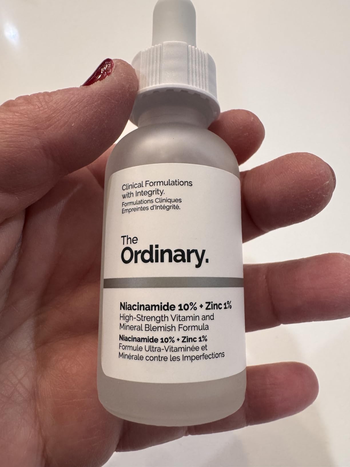 The Ordinary Niacinamide 10% + Zinc 1%, Smoothing Serum for Blemish-Prone Skin customer photo 2
