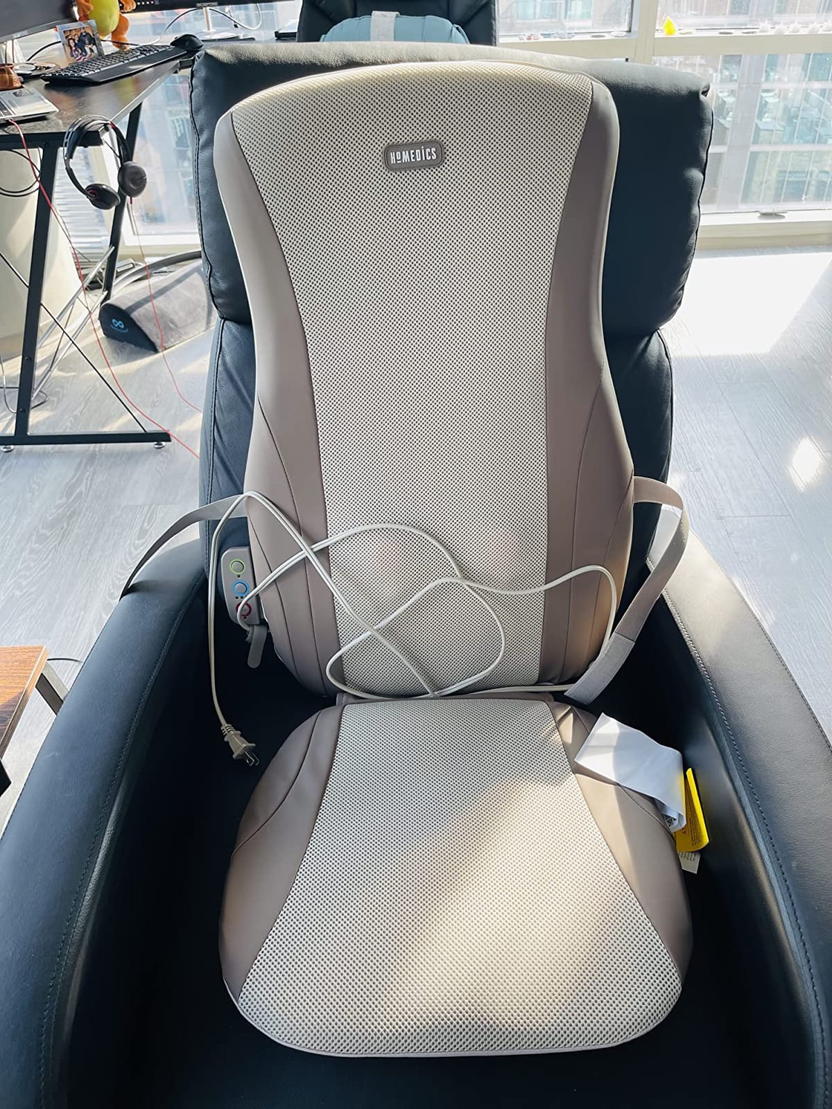 Homedics Shiatsu Back Massager Cushion with Heat, Deep Kneading Massage customer photo 2