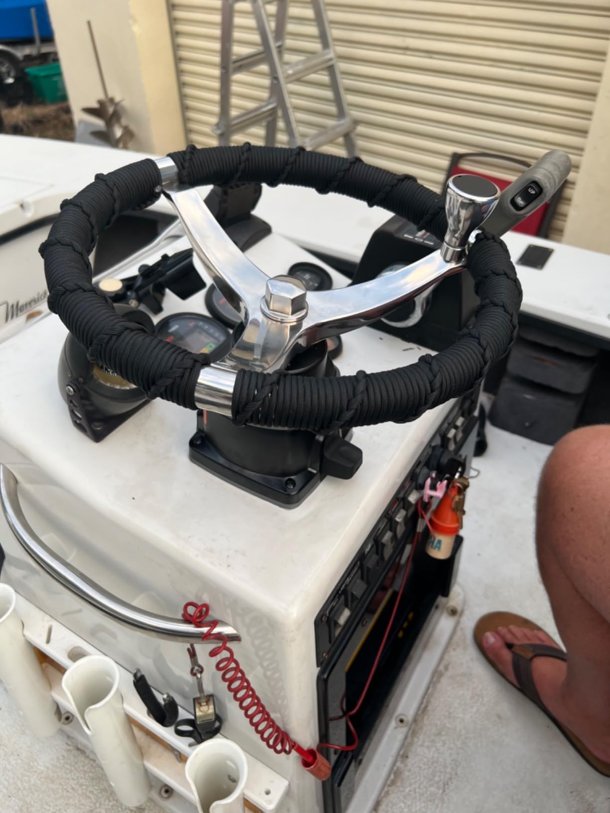 Amarine Made Stainless Steel Boat Steering Wheel 3 Spoke 13-1/2 Inch Dia, Marine Steering Wheel for Seastar and Verado, Stainless Boat Wheel with 5/8 Inch-18 Nut and Turning Knob customer photo 1