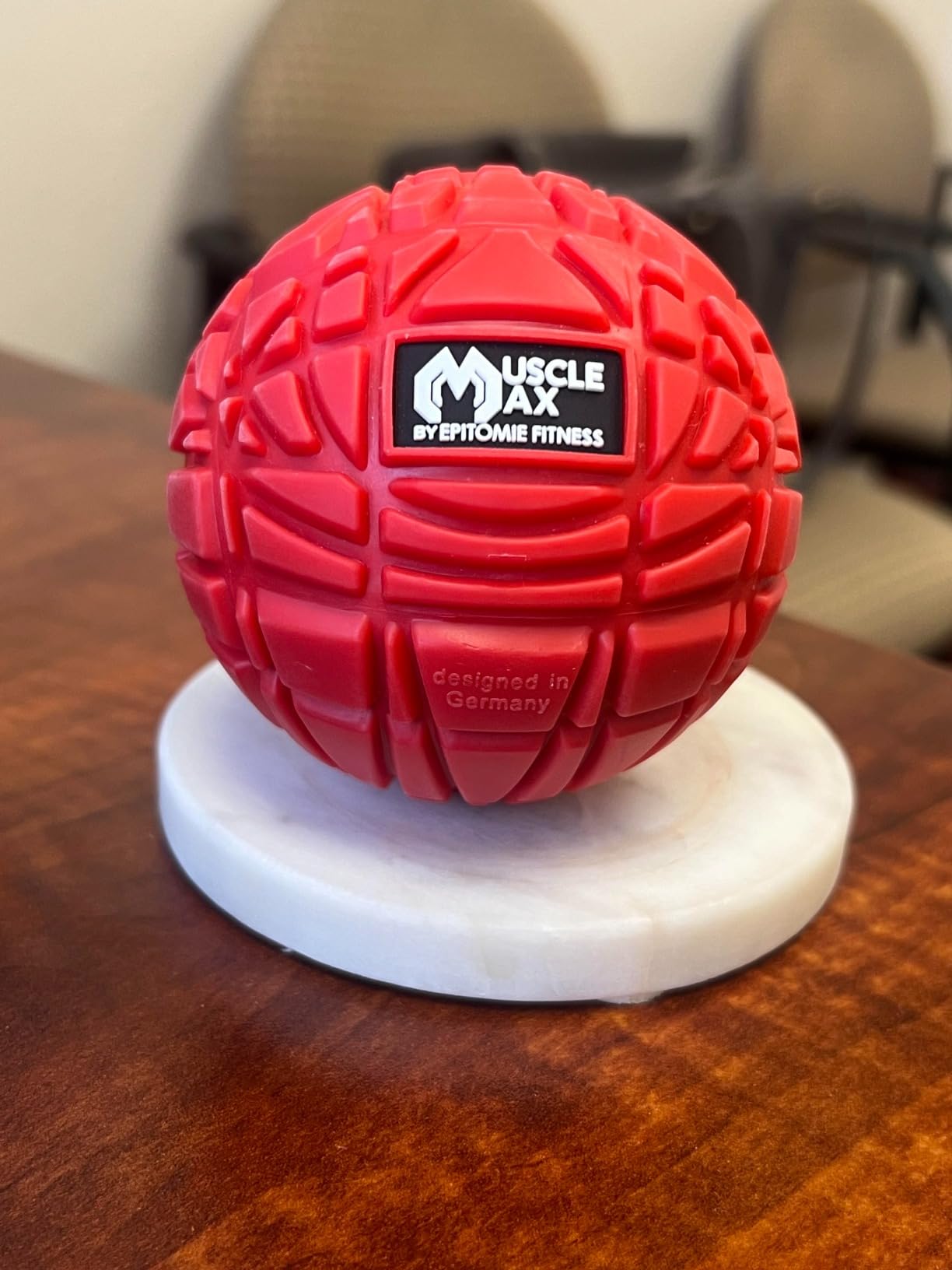 Muscle Max Massage Ball - Therapy Ball for Trigger Point Massage - Deep Tissue Massager for Myofascial Release - Mobility Ball for Exercise & Recovery customer photo 1
