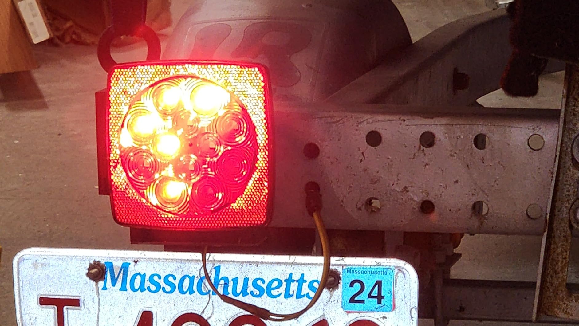 CZC AUTO 12V Submersible LED Trailer Light Kit, Under 80 Inch Boat Utility customer photo 2