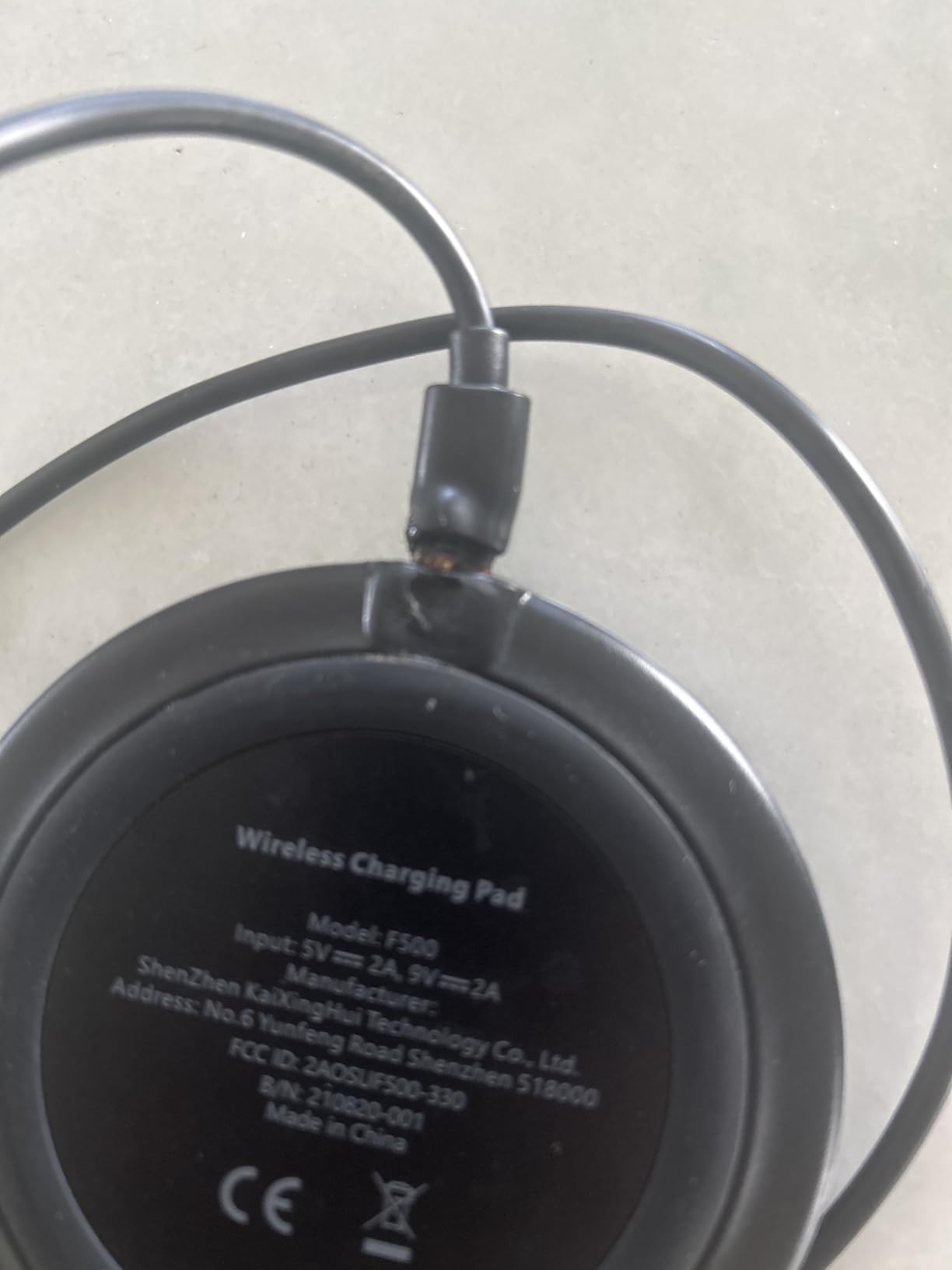Yootech Wireless Charger,10W Max Wireless Charging Pad(No AC Adapter) customer photo 2