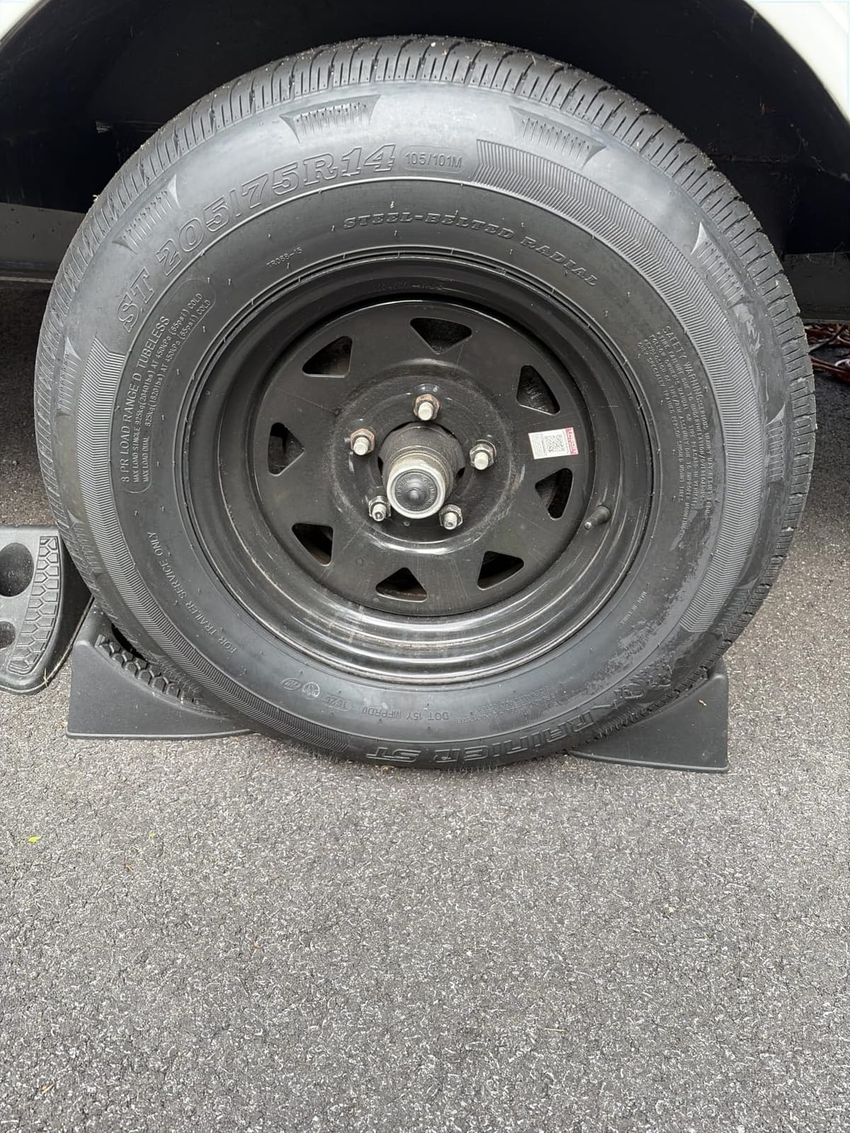 eCustomrim 2-Pack Trailer Radial Tire Rim Assembly ST205/75R14 Black 5 Lug customer photo 2