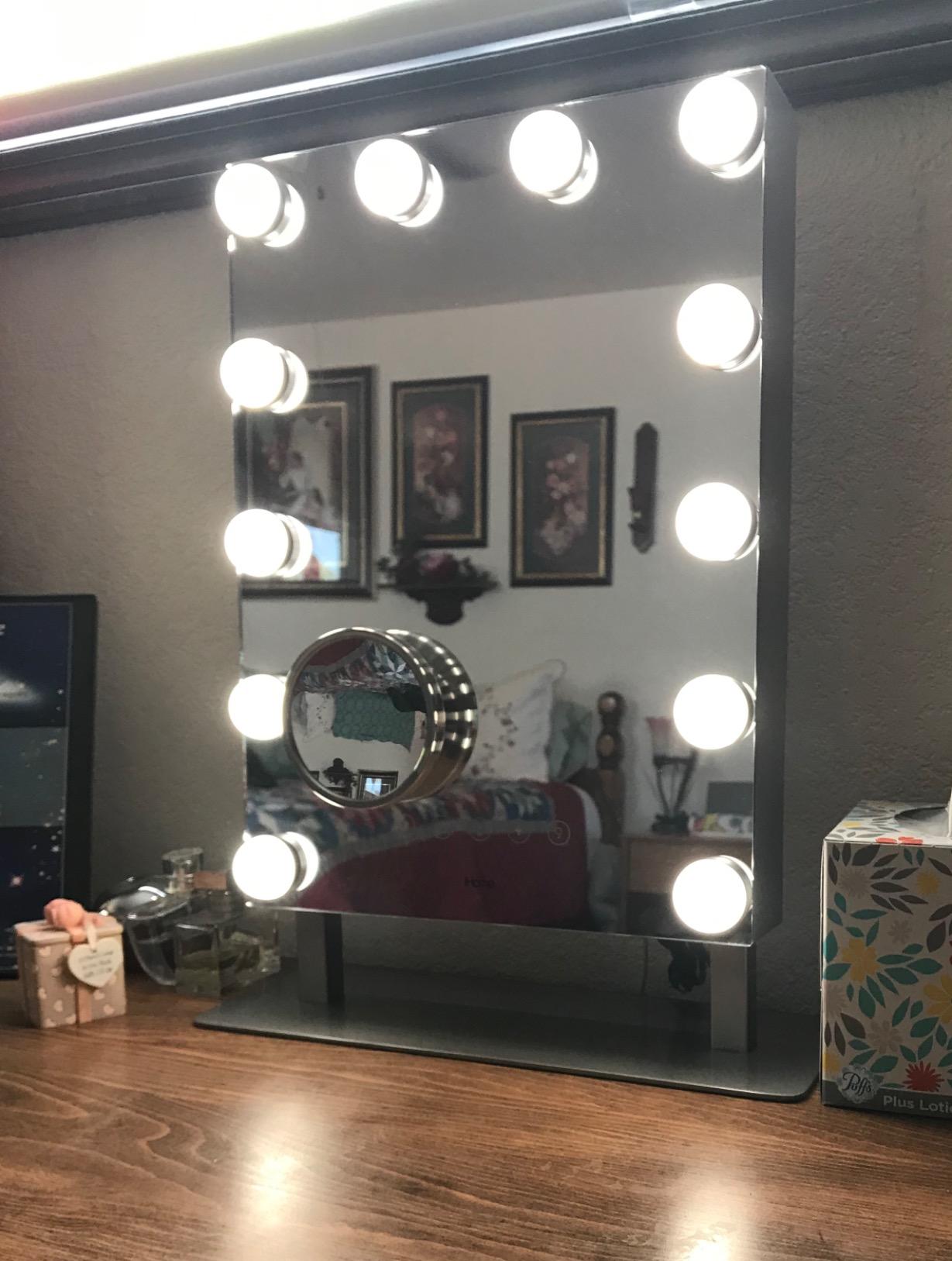 iHome Hollywood Vanity Mirror PRO with Built in Bluetooth, Voice Control, USB Input and Speaker – 16” x 12” LED Makeup Mirror with Adjustable Lights and Detachable 10x Detail Mirror customer photo 2