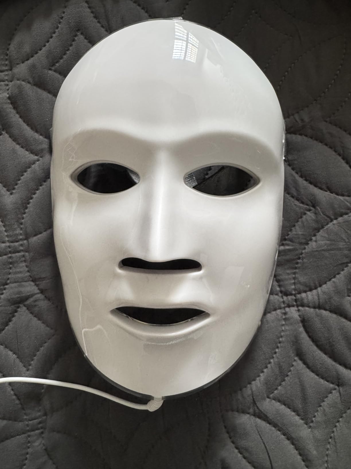 Aphrona FDA cleared LED Facial Mask MOONLIGHT PRO 7 Color Treatment Photon Mask, Red light Blue light for Acne Removal Wrinkle Reduction, led light therapy for face, 450 Powerful LED Chips (White) customer photo 1