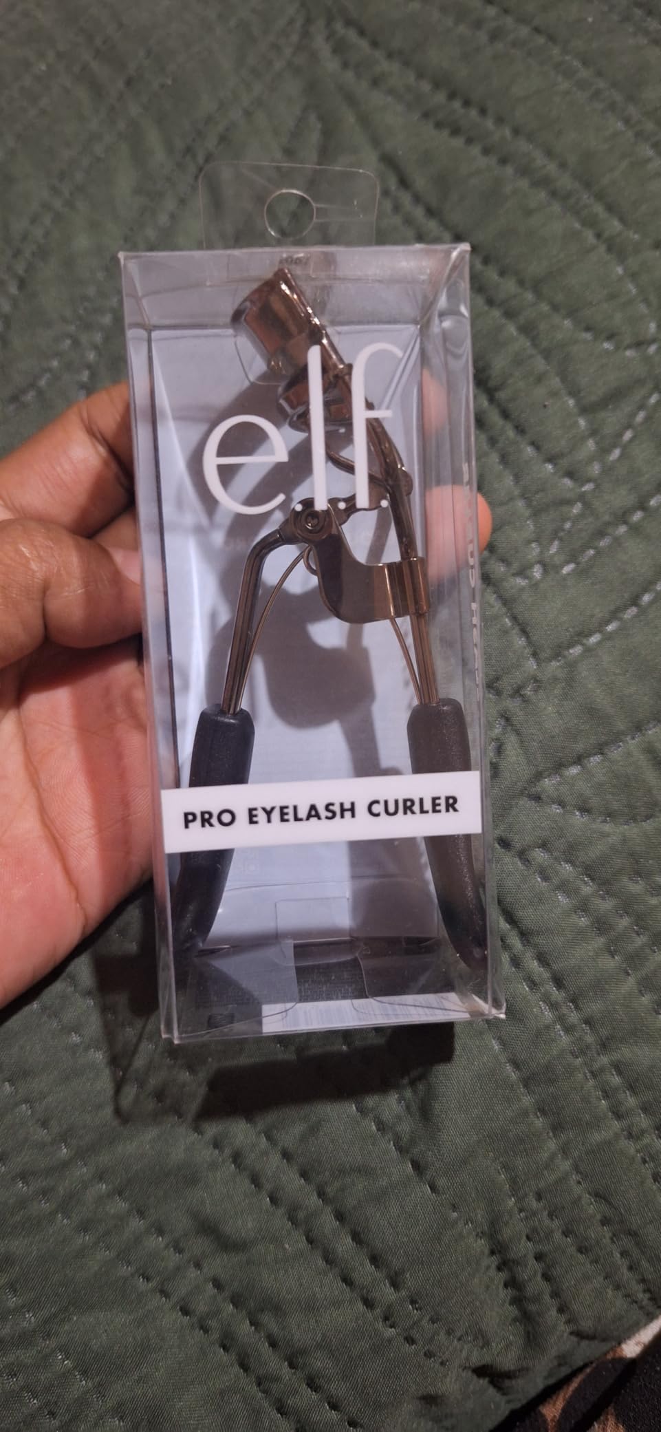 e.l.f. Pro Eyelash Curler, Stainless Steel Lash Curler, Long-Lasting Natural Curl, Ergonomic Design, Includes Replacement Pad, Fits All Eye Shapes customer photo 2