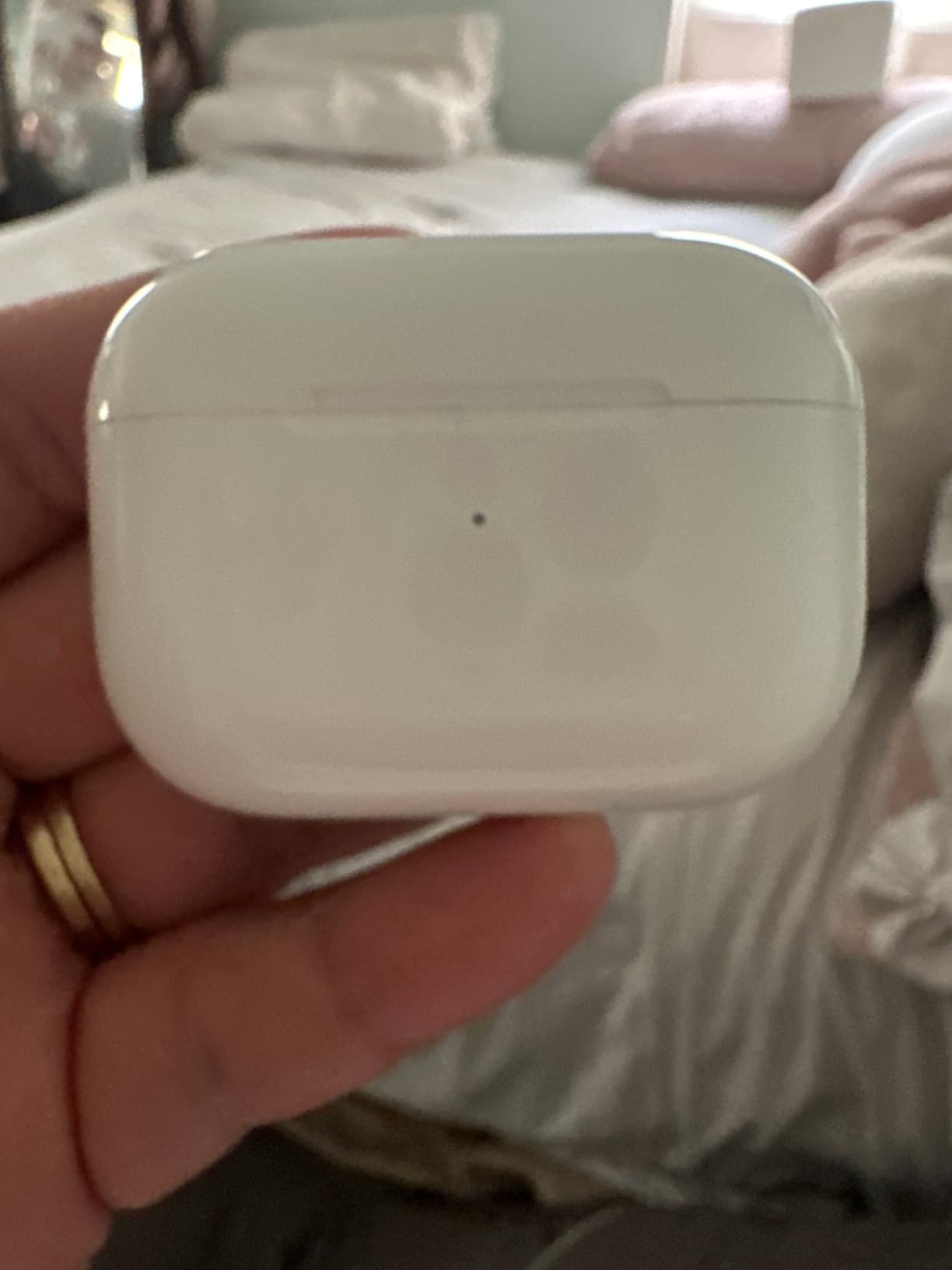AirPods Pro Renewed customer photo 1