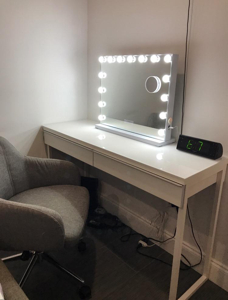 FENCHILIN Vanity Mirror with Lights and Bluetooth Speaker 22.8