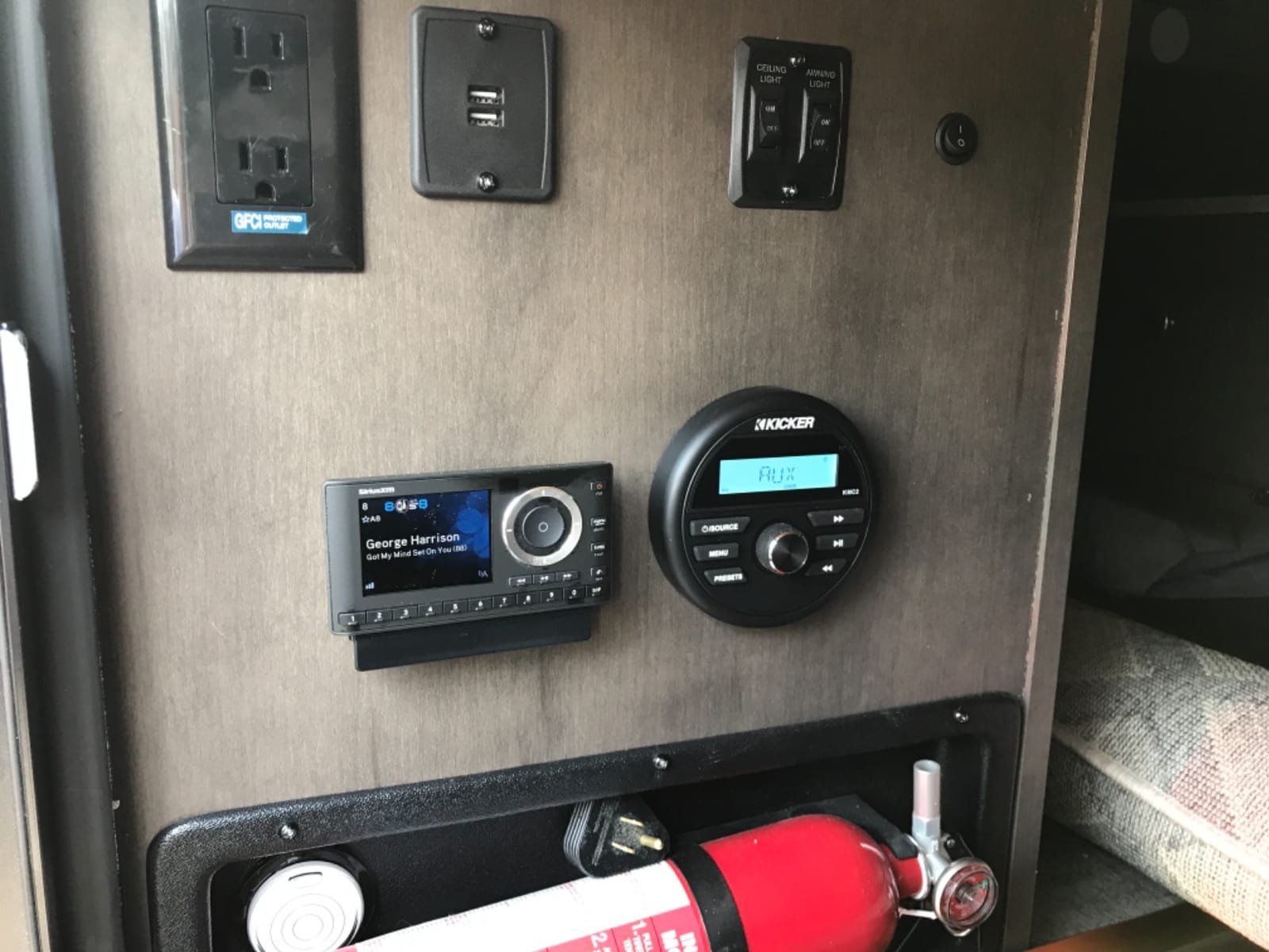 Kicker 46KMC2 Weather-Resistant Gauge-Style Media Center with Bluetooth customer photo 1