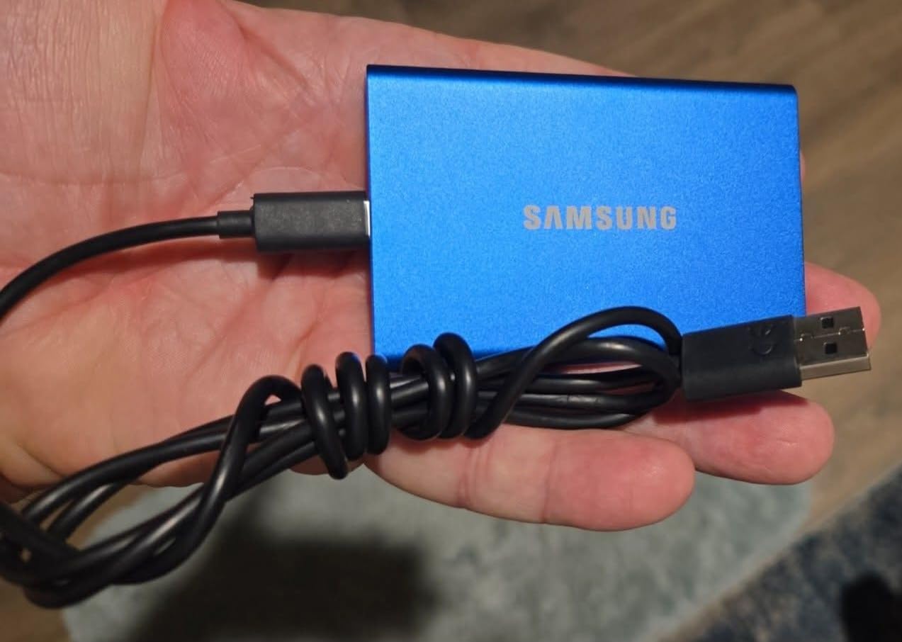 Samsung T7 1TB customer photo 2