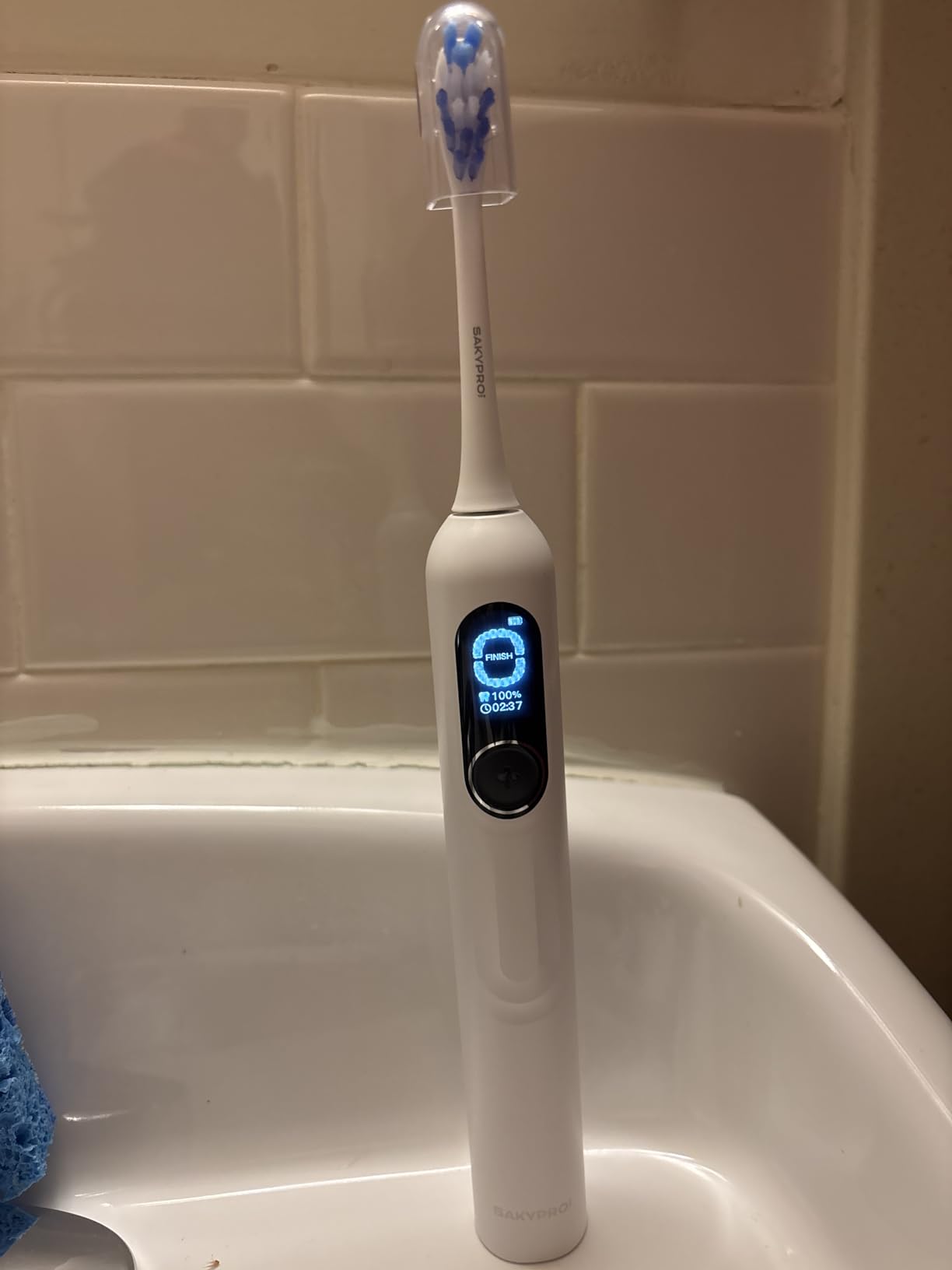 SAKYPRORAL Kids Electric Toothbrush for Teens Tween (6-15Y), Smart AI Screen with Brushing Score, Soft Bristles, Visual Timer for Braces, 150 Days Battery with Travel Case (Blue) customer photo 1