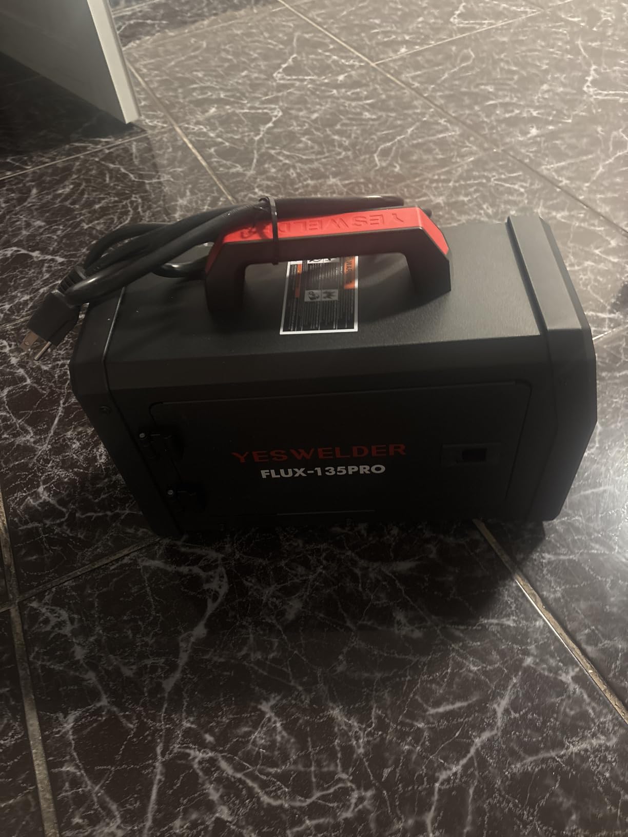YESWELDER 135A MIG Welder, 110V Flux Core Gasless MIG/Lift TIG/Stick 3-in-1 customer photo 2