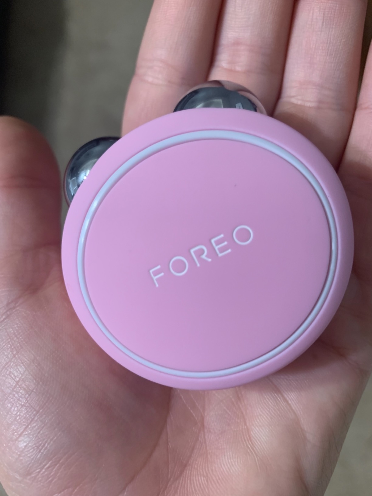 FOREO BEAR mini Microcurrent Facial Device - Instant Face Lift - Pearl Pink customer photo 2