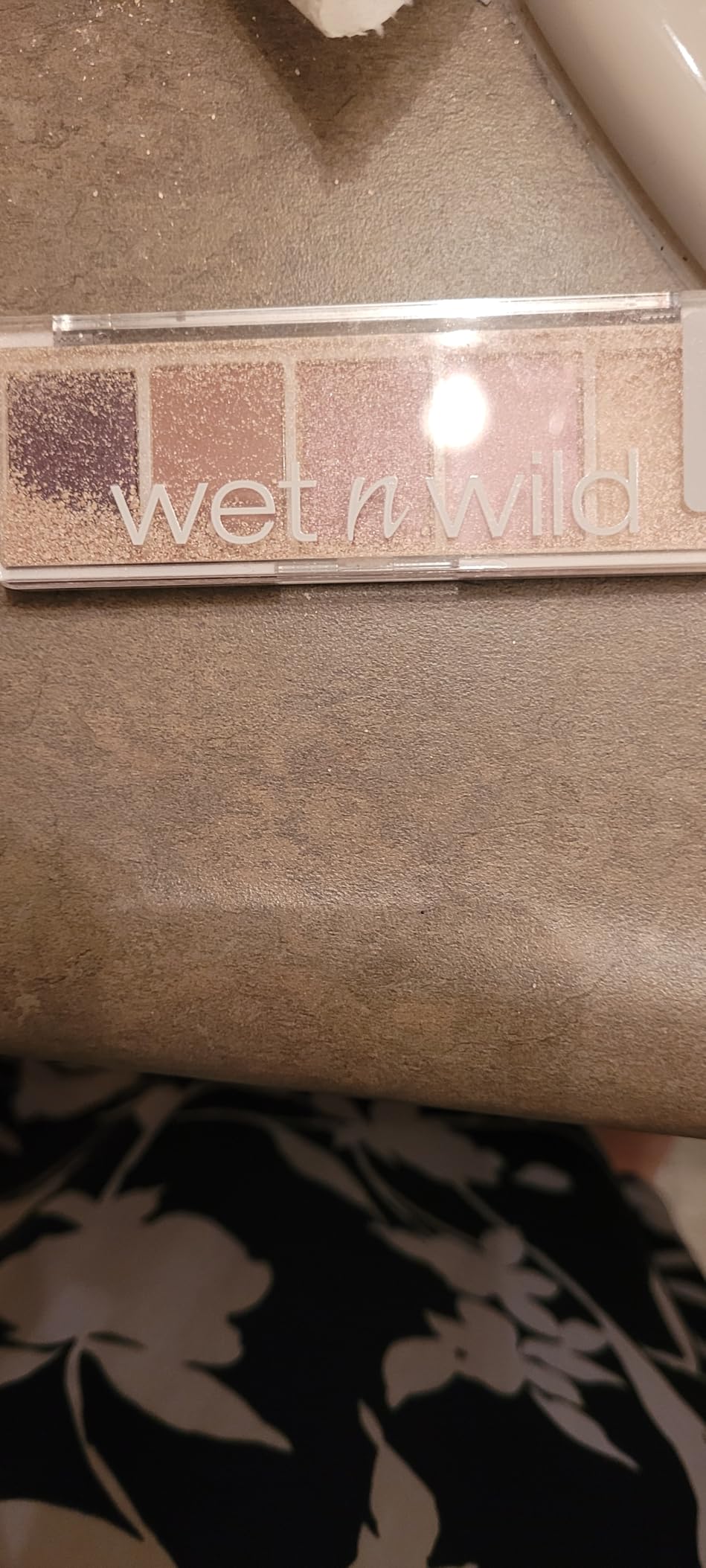 wet n wild Color Icon Palette customer photo 1