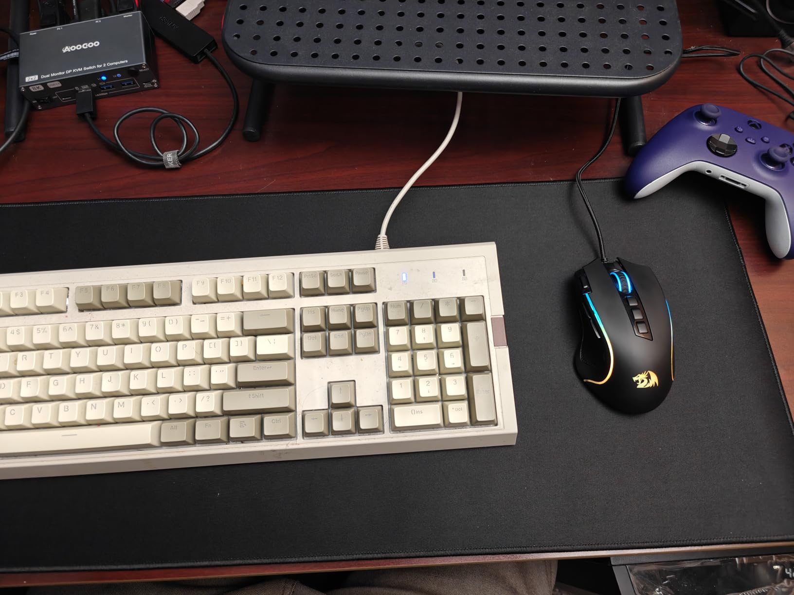 Redragon M612 Wired RGB Optical Gaming Mouse 8000 DPI Remapping Keys customer photo 2