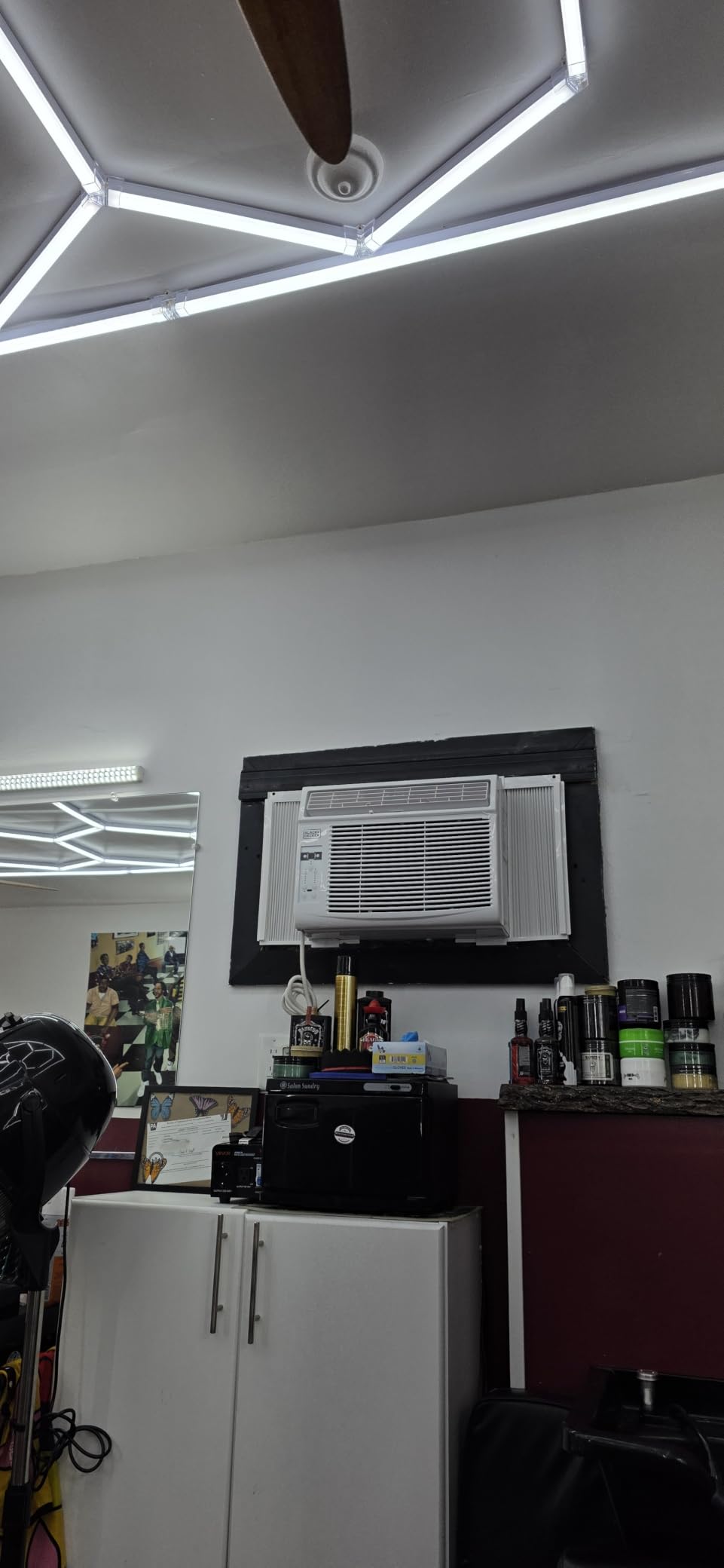 BLACK+DECKER Window Air Conditioner 14300 BTU, BD145WT6, White customer photo 2