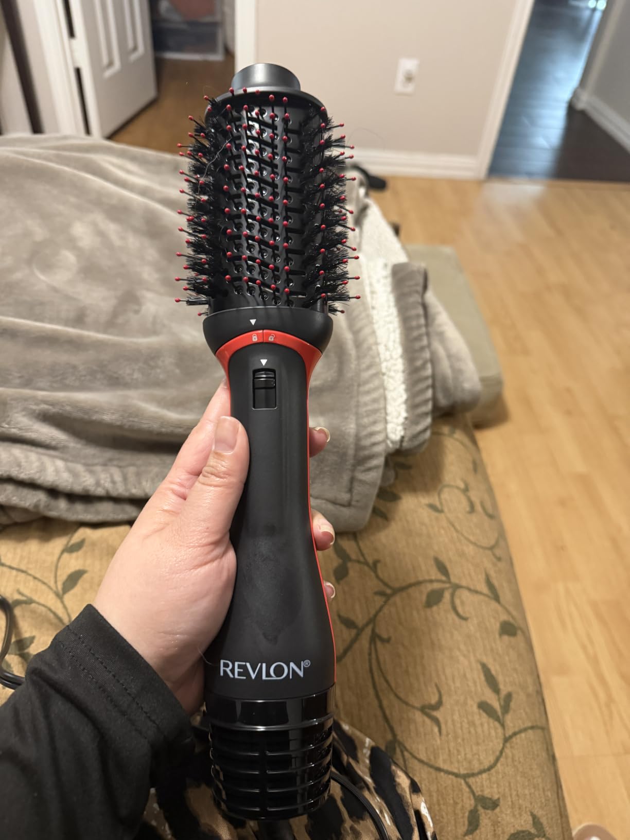 REVLON One-Step Volumizer Plus Hair Dryer and Styler, 2.4 in Barrel, Black customer photo 1