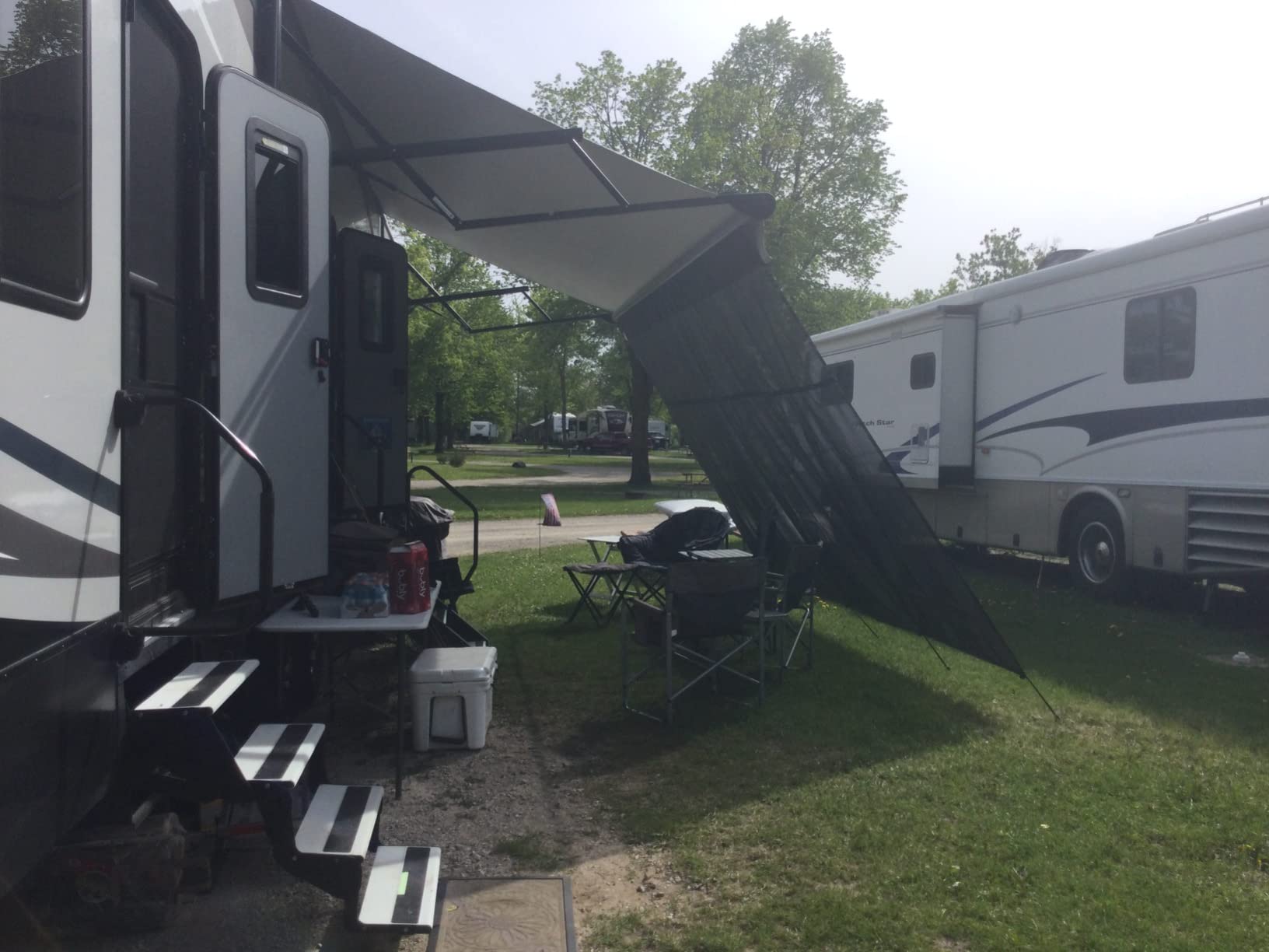 RV Awning Sun Shade Screen with Zipper 9' x 14'(Fit for 15' Awning), RV Awning Shade Screen with Zipper Motorhome Trailer Camper Awning Shade Black Mesh Sunscreen UV Blocker Complete Kits customer photo 1