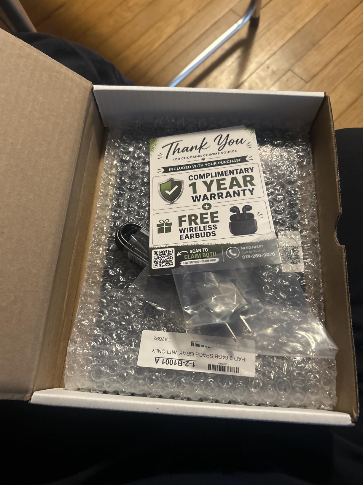 Renewed iPad 9 customer photo 1