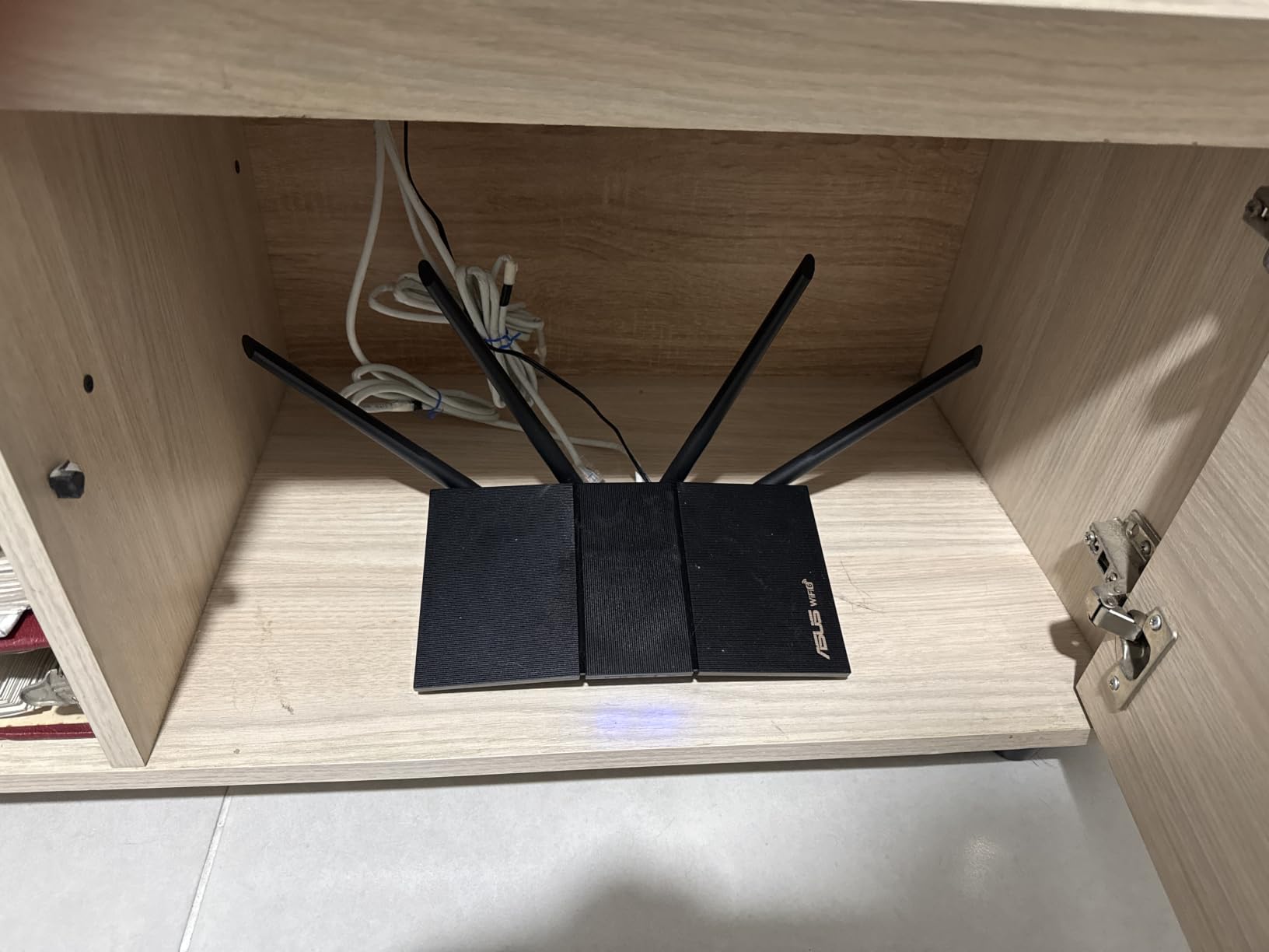 ASUS RT-AX1800S customer photo 1