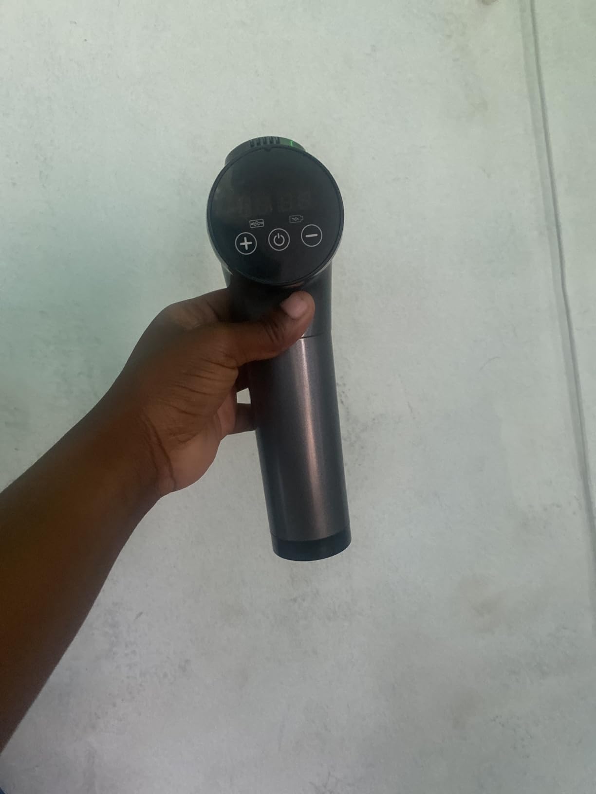 APHERMA Massage Gun, Muscle Massage Gun for Athletes Handheld Electric Deep Tissue Back Massager, Percussion Massage Device for Pain Relief with 30 Speed Levels 9 Heads customer photo 1