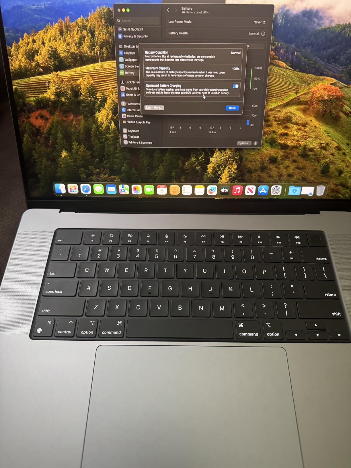 Renewed M1 Pro 16 customer photo 2