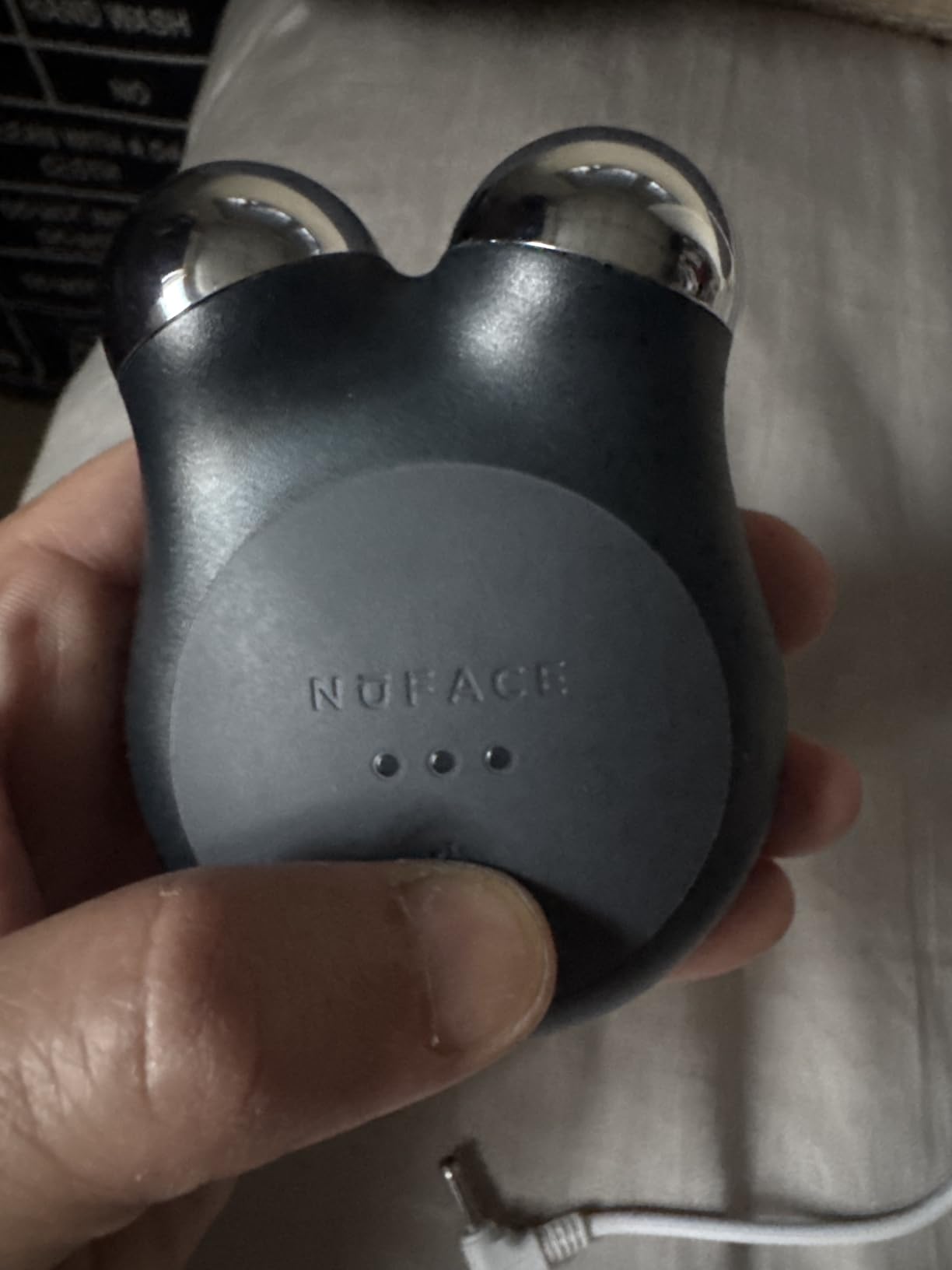 NUFACE MINI+ Facial Sculpting Tool - Microcurrent Face Massager Device for Skin Tightening, Contouring, Depuffing & Toning Cheeks, Neck & Jawline + Lymphatic Drainage & Activator Gel, Sandy Rose customer photo 1