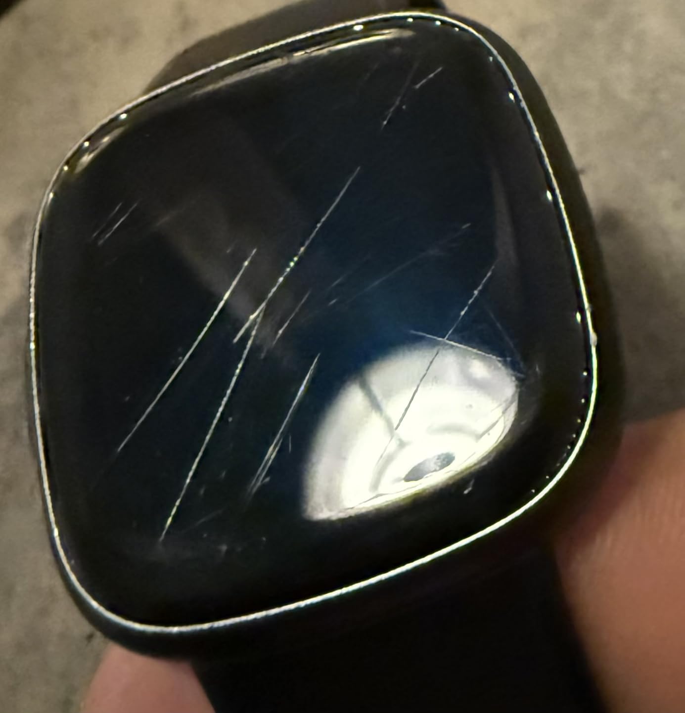 Fitbit Versa 4 customer photo 2