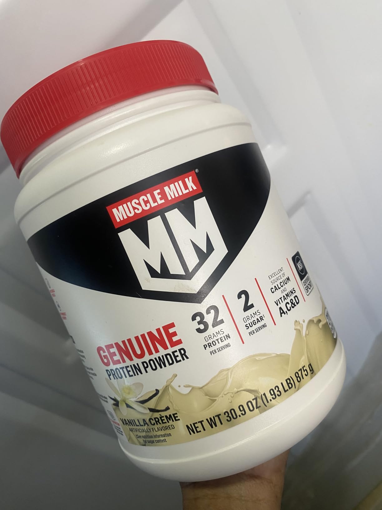 Muscle Milk Genuine Protein Powder, Vanilla Crème, 1.93 Pounds, 12 Servings, 32g Protein, 2g Sugar, Calcium, Vitamins A, C & D, NSF Certified for Sport, Energizing Snack, Packaging May Vary customer photo 2
