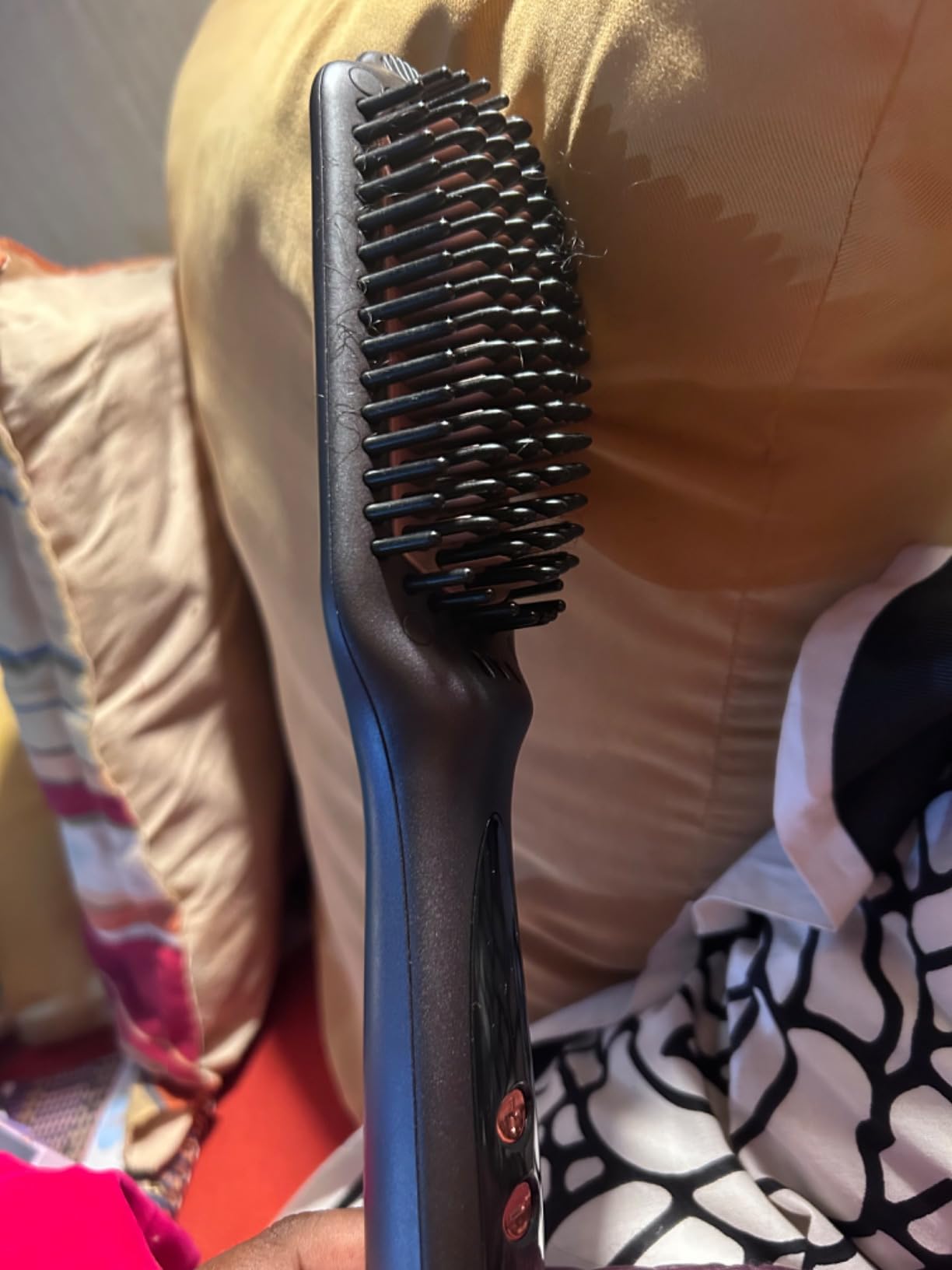 LANDOT Ionic Hair Straightening Brush, Anti-Frizz Ceramic Heated Hot Comb customer photo 1