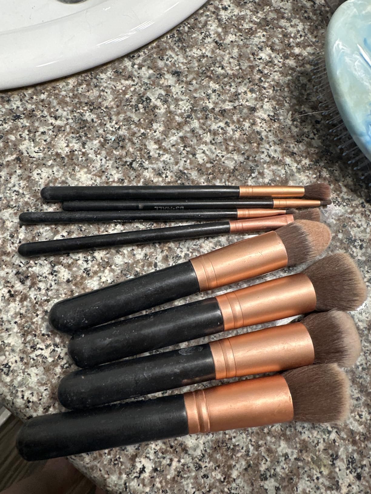 BS-MALL Makeup Brushes Premium Synthetic Foundation Powder Concealers Eye Shadows 14 Pcs Purple for Makeup Beginner or Professional with Travel Case customer photo 2